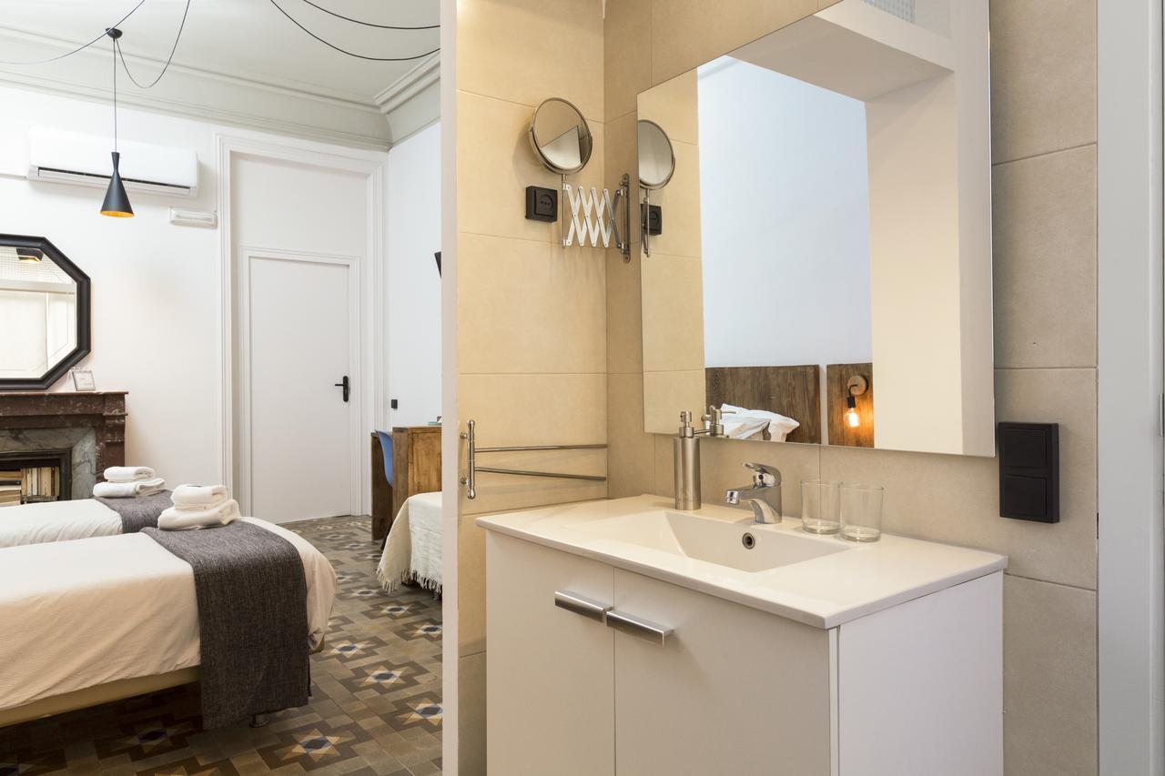 Casa Maca Barcelona (Adults Only) Hotel Exterior photo